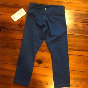 Lululemon Wunder Under Crop leggings